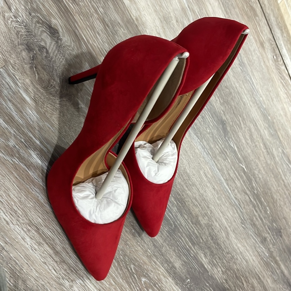 Brand new Jessica simpson pumps